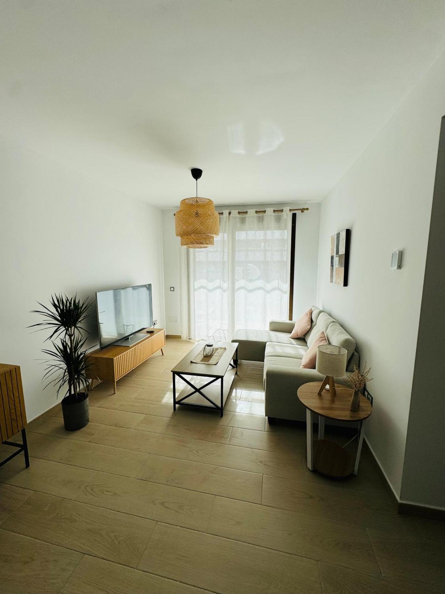 Parking Privado! Sol Y Mar Tu Hogar En La Costa Apartment เอสเตโปนา ภายนอก รูปภาพ
