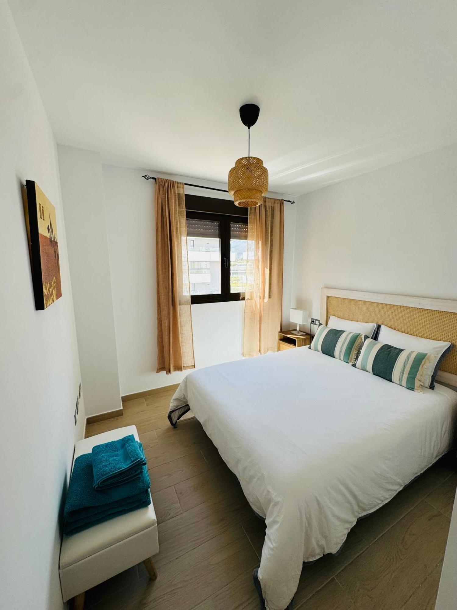 Parking Privado! Sol Y Mar Tu Hogar En La Costa Apartment เอสเตโปนา ภายนอก รูปภาพ